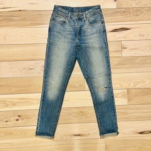 Levis High Rise Skinny Jeans